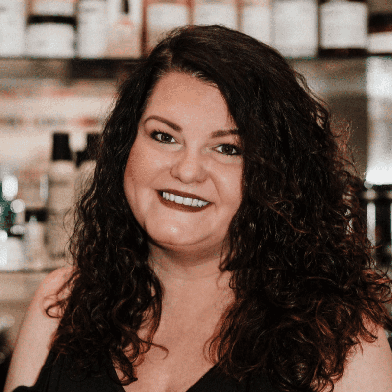 Portrait of Danielle Saracco, a professional stylist at A Finished Appearance, showcasing their expertise and style.